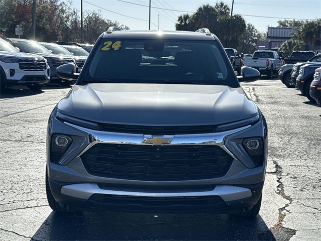 Used 2024 Chevrolet TrailBlazer LT w/ LT Cold Weather Package image 42