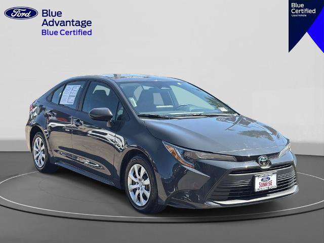 Used 2025 Toyota Corolla LE FWD image 4