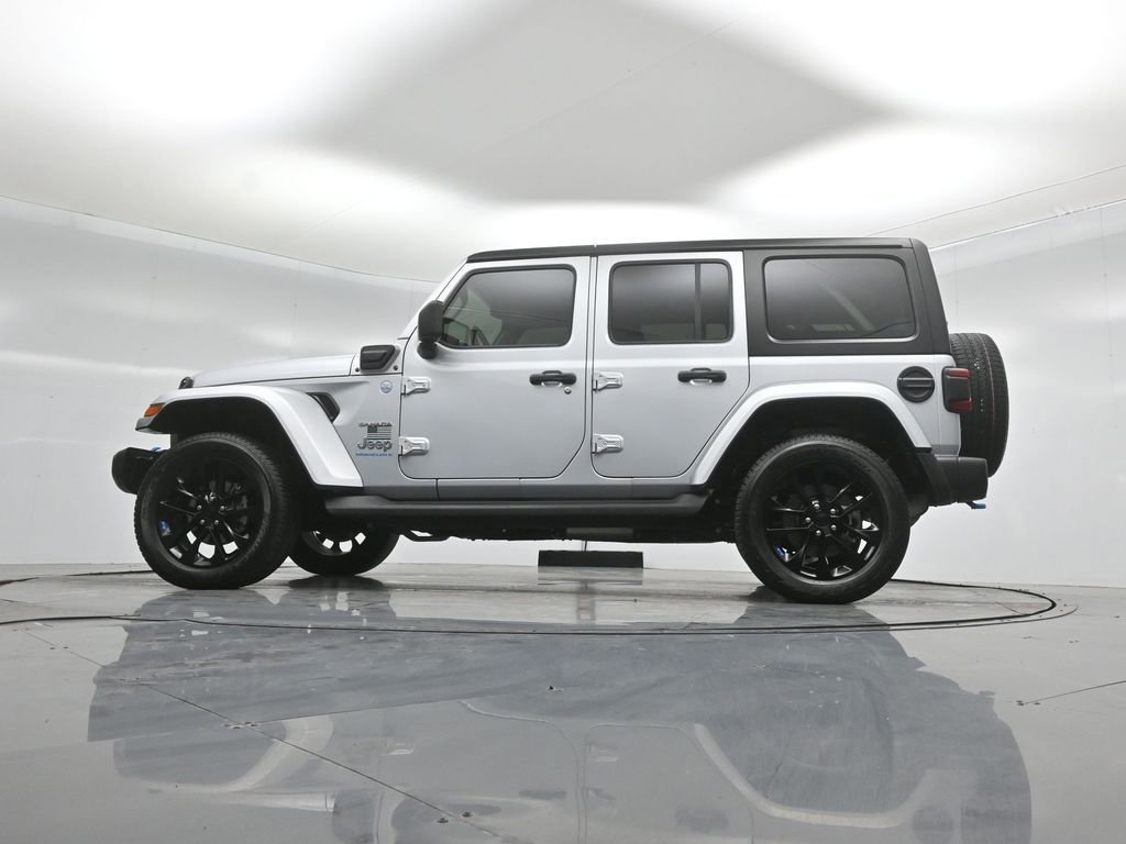 Used 2023 Jeep Wrangler Unlimited Sahara w/ Cold Weather Group image 52