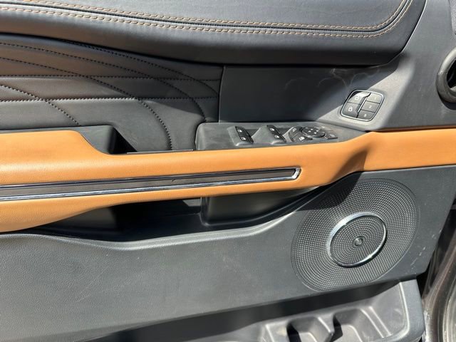 Certified 2022 Ford Expedition Max Platinum AWD/4WD image 25