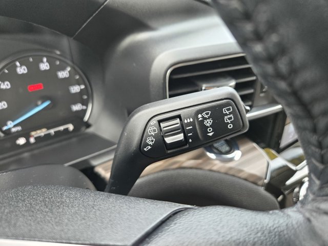 Certified 2023 Ford Explorer Limited w/ Limited Technology Package AWD/4WD image 23