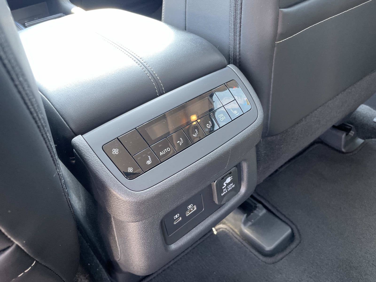 Used 2024 Nissan Pathfinder Platinum w/ Cargo Package FWD image 12