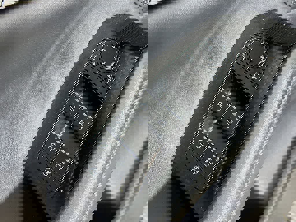 Used 2025 MAZDA MAZDA3 s image 27