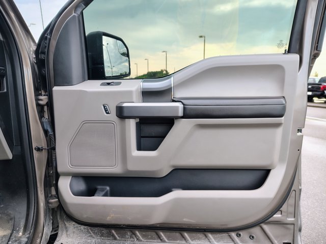Certified 2018 Ford F150 XLT w/ Equipment Group 302A Luxury AWD/4WD image 14