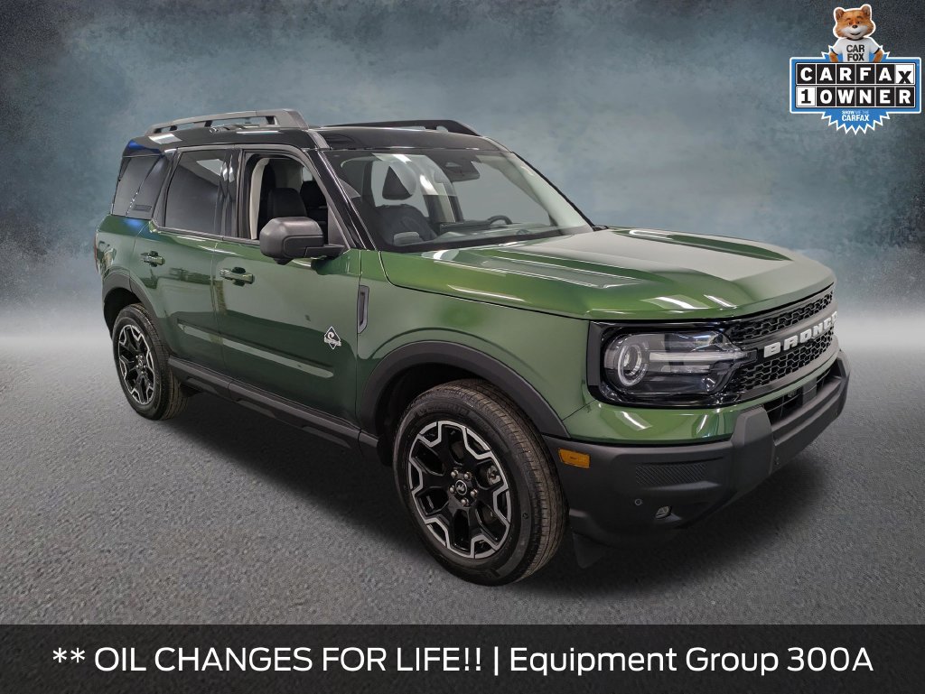 Certified 2025 Ford Bronco Sport Outer Banks w/ Outer Banks Tech Package+ AWD/4WD image 3