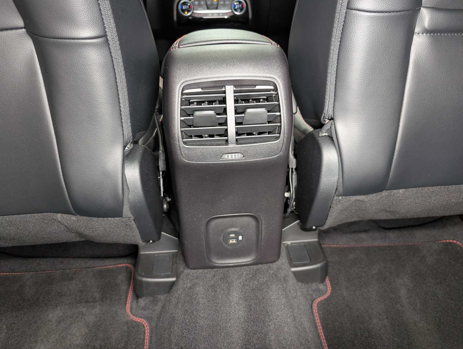 Certified 2021 Ford Escape SEL w/ SEL Stealth AWD Package image 20