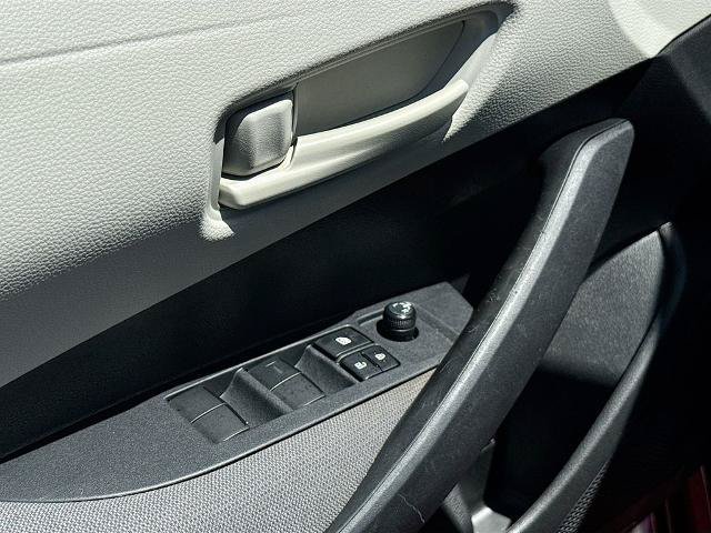 Used 2023 Toyota Corolla LE FWD image 16
