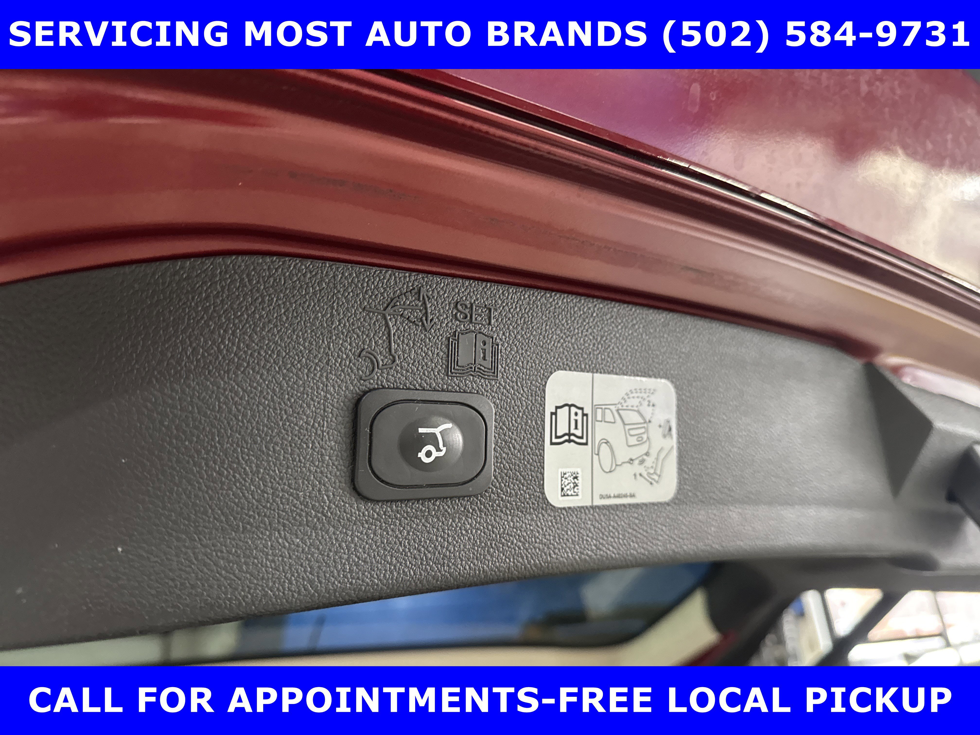 Certified 2017 Ford Escape Titanium image 18