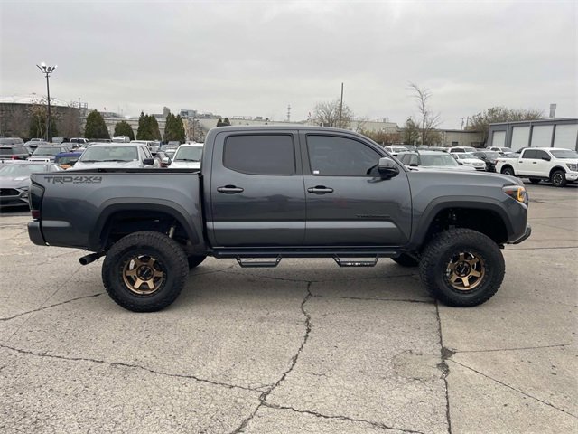 Used 2023 Toyota Tacoma 4x4 Double Cab image 2
