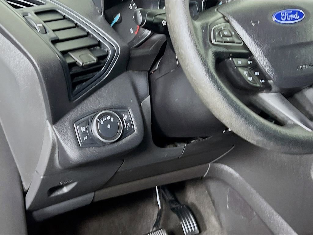 Certified 2019 Ford Escape SE AWD/4WD image 12