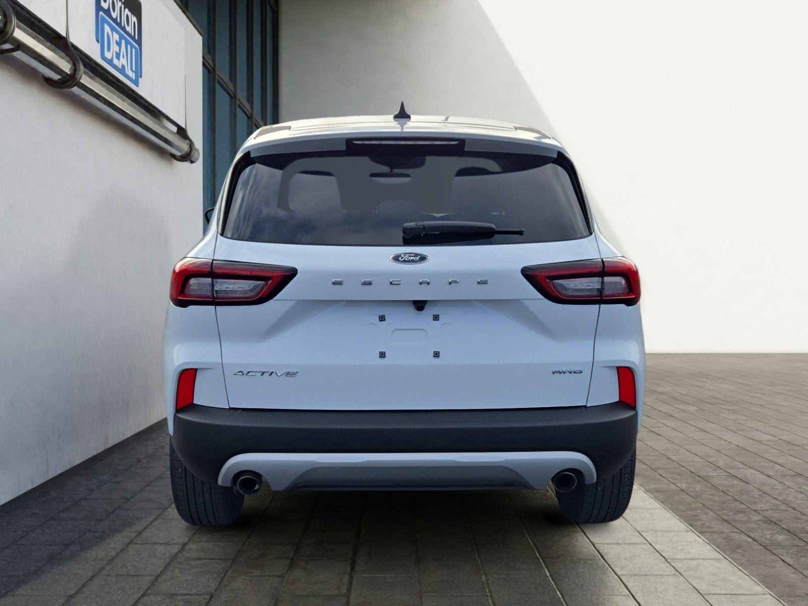 Certified 2023 Ford Escape Active AWD/4WD image 4