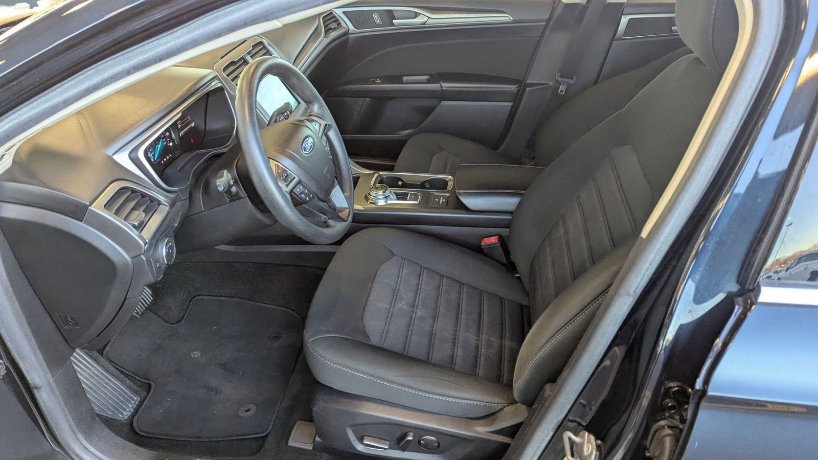 Certified 2020 Ford Fusion SE image 10