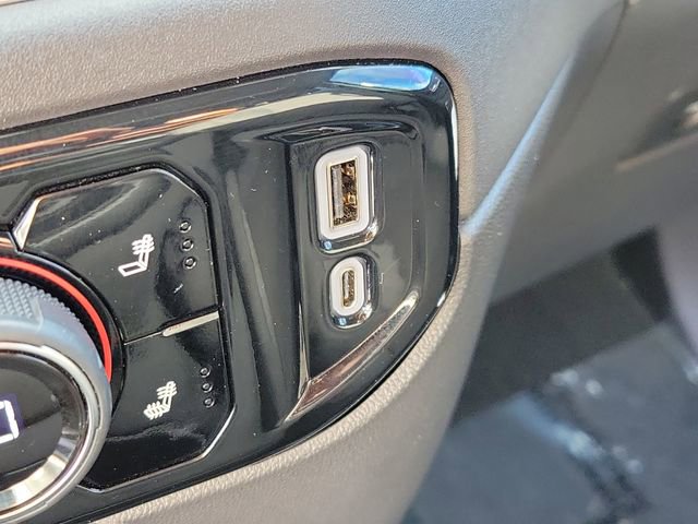 Used 2024 Chevrolet Silverado 1500 LT image 28