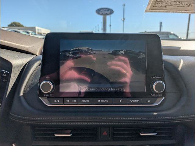 Used 2023 Nissan Rogue SV image 13