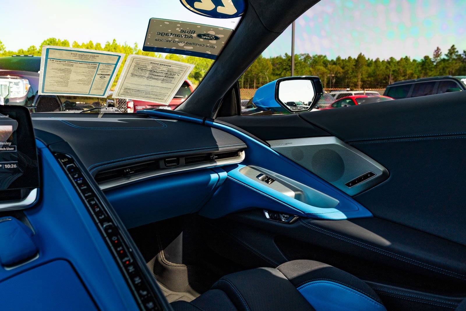 Used 2022 Chevrolet Corvette Stingray Premium Cpe w/ Z51 Performance Package RWD image 30