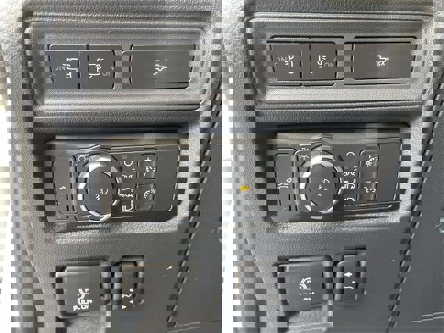 Certified 2022 Ford F150 Raptor w/ Equipment Group 801A High image 19