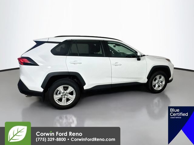 Used 2021 Toyota RAV4 XLE AWD/4WD image 10