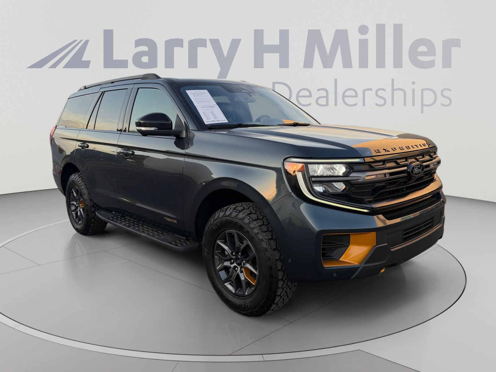 Certified 2025 Ford Expedition Tremor AWD/4WD image 7
