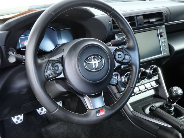 Used 2024 Toyota GR86 Premium RWD image 16