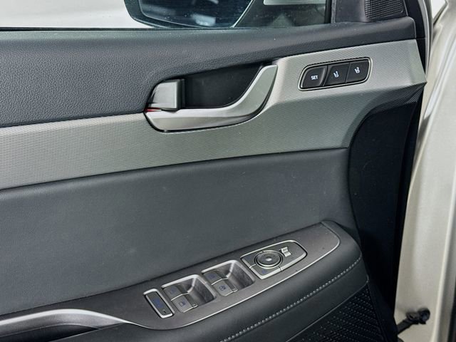 Used 2022 Hyundai Palisade SEL w/ Premium Package image 21