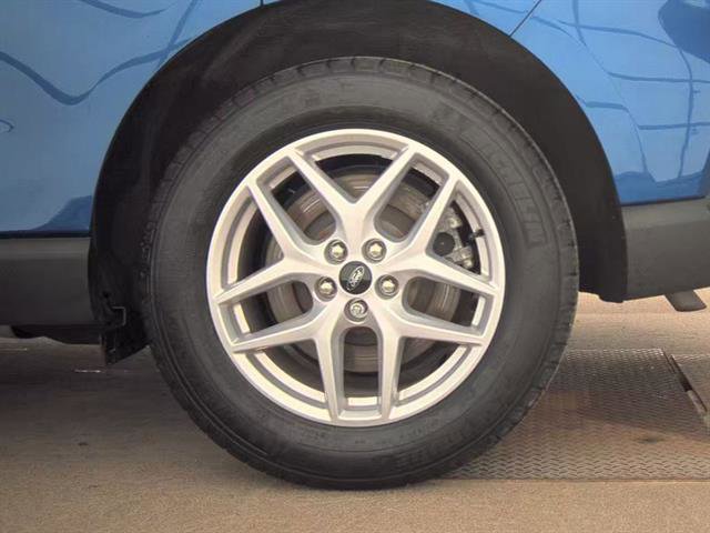 Certified 2024 Ford Edge SEL w/ Convenience Package AWD/4WD image 12