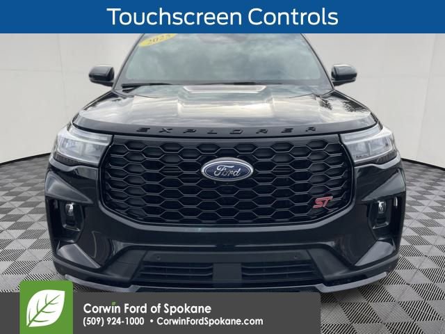 Certified 2025 Ford Explorer ST image 8