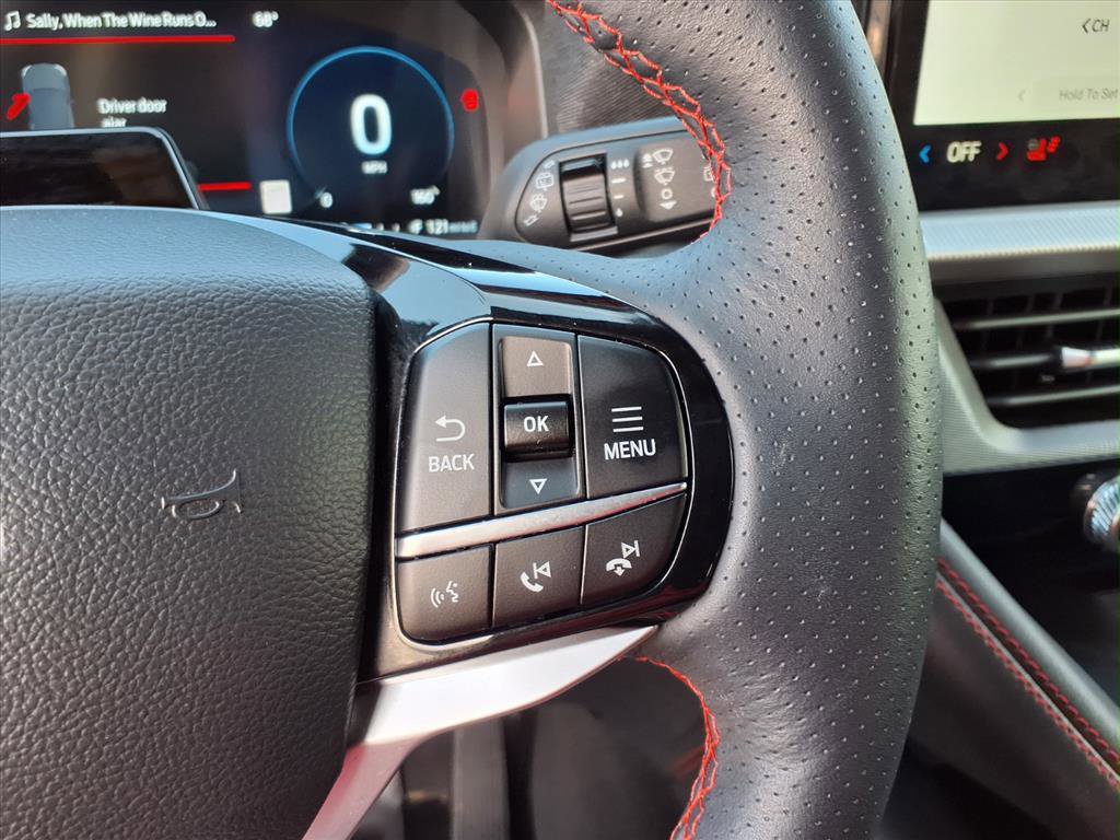 Certified 2025 Ford Explorer ST-Line image 14