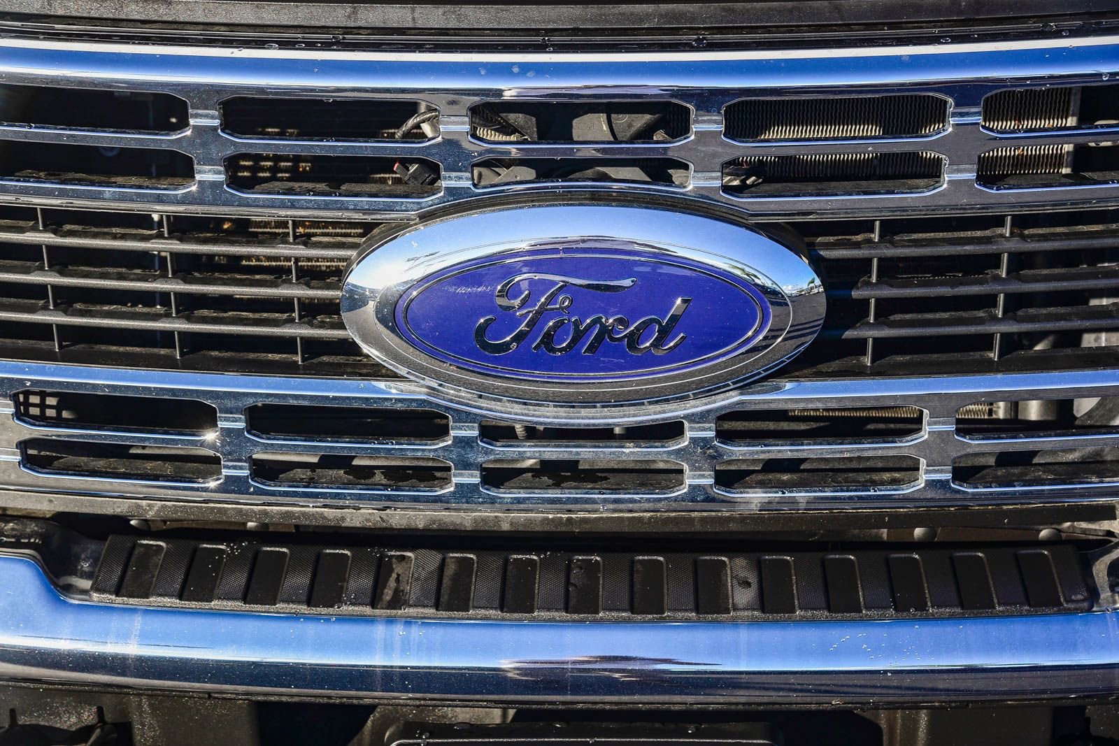 Certified 2024 Ford F250 XLT image 12