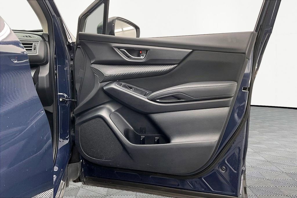 Used 2025 Subaru Ascent Premium image 24