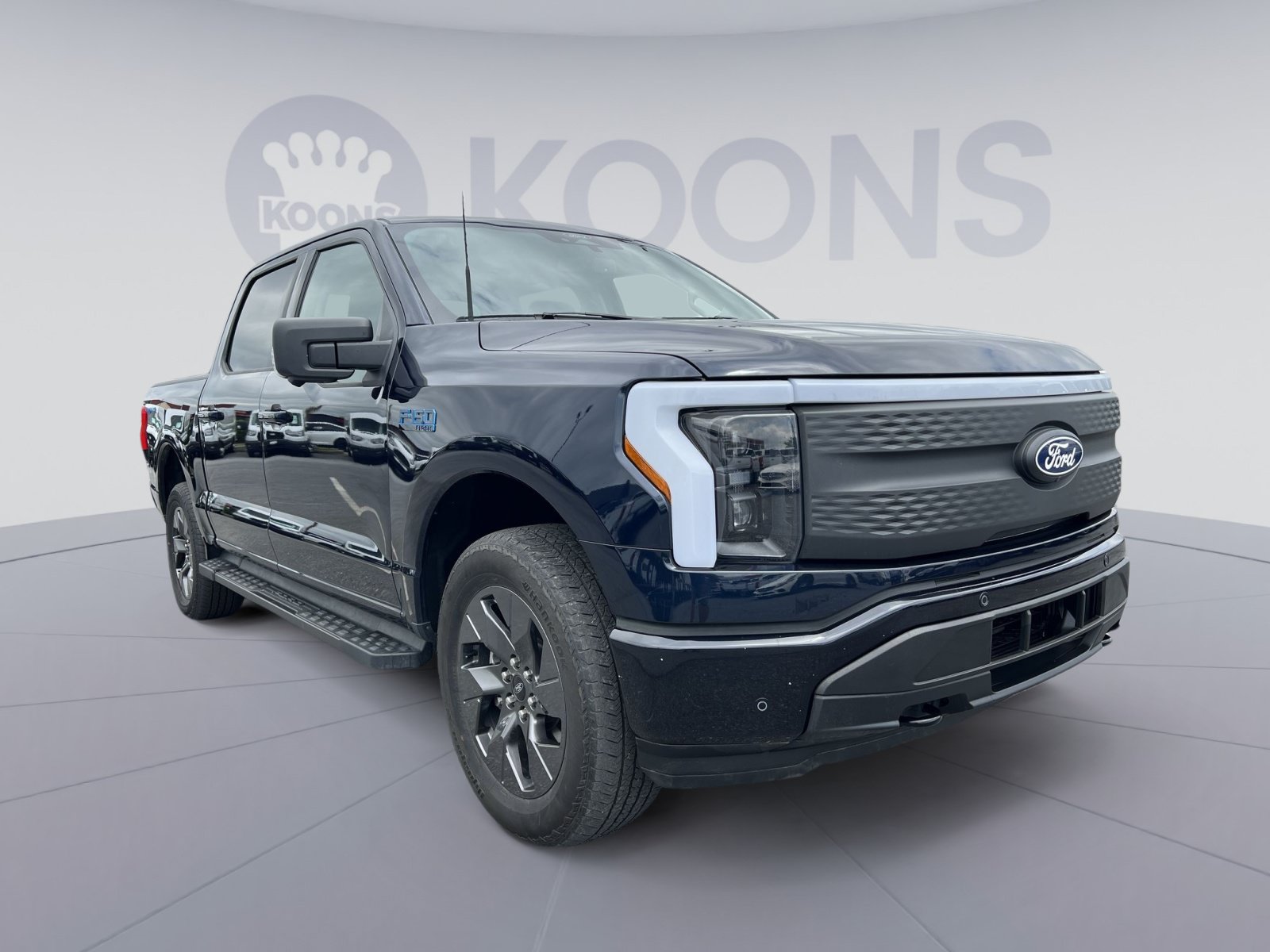 Certified 2024 Ford F150 Lightning Flash AWD/4WD image 10