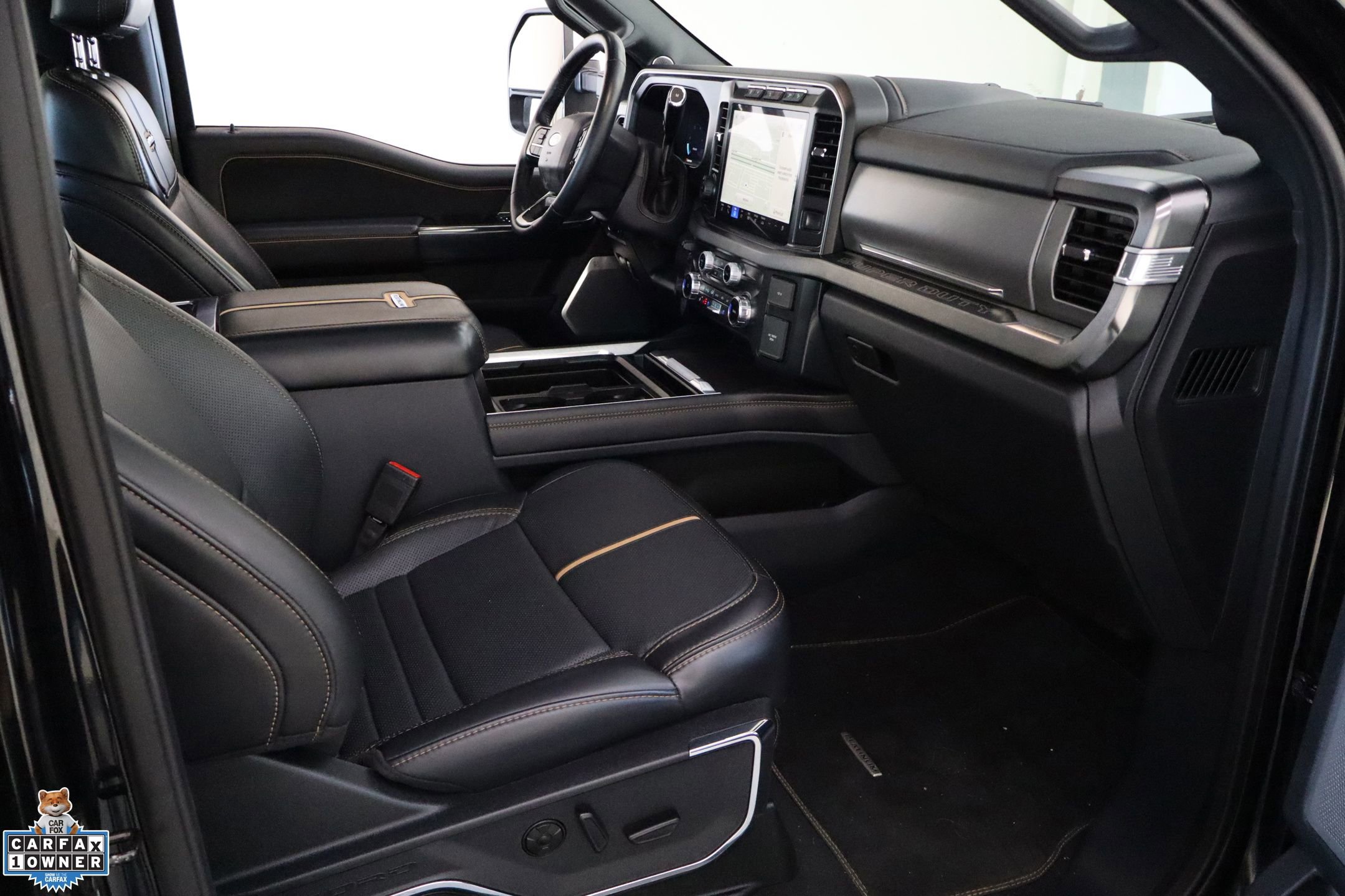 Certified 2024 Ford F350 Platinum image 32