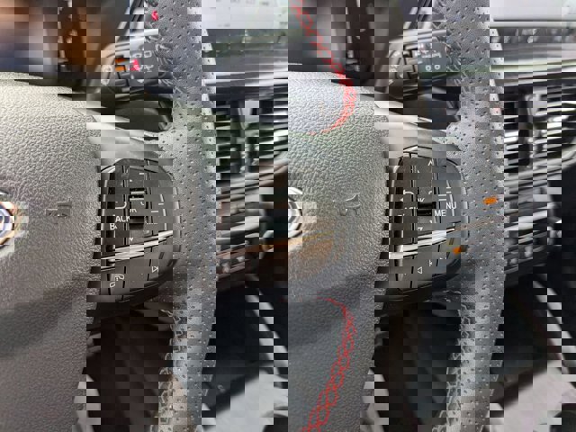 Certified 2024 Ford Escape ST-Line w/ Tech Pack #1 image 18