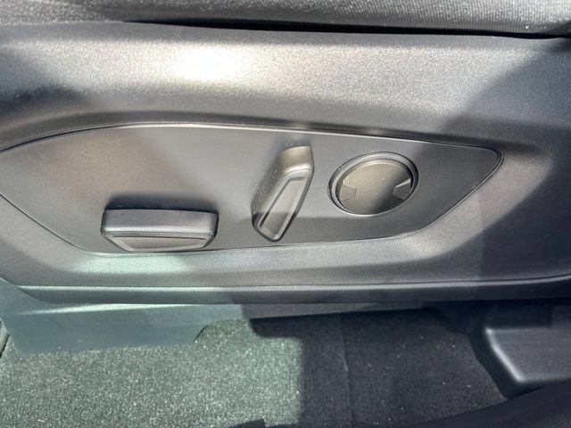 Certified 2025 Ford Explorer Active RWD image 14