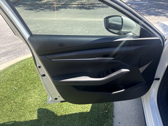 Used 2021 MAZDA MAZDA3 s FWD image 12