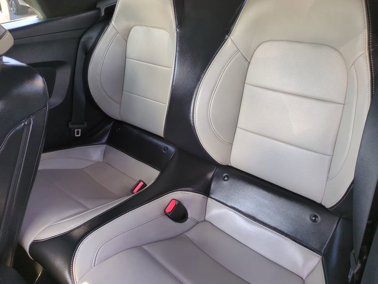 Certified 2024 Ford Mustang Premium image 14