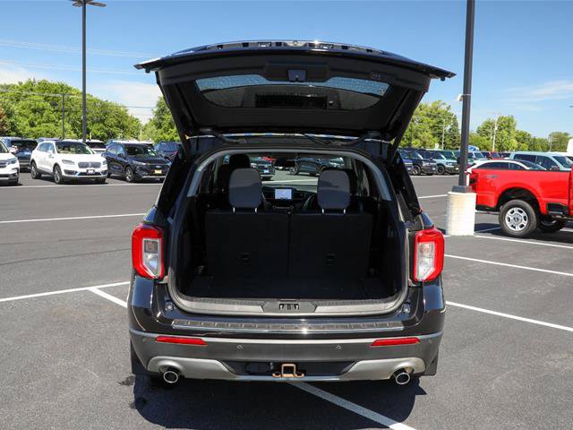 Certified 2021 Ford Explorer Limited w/ Hybrid Equipment Group 310A AWD/4WD image 12