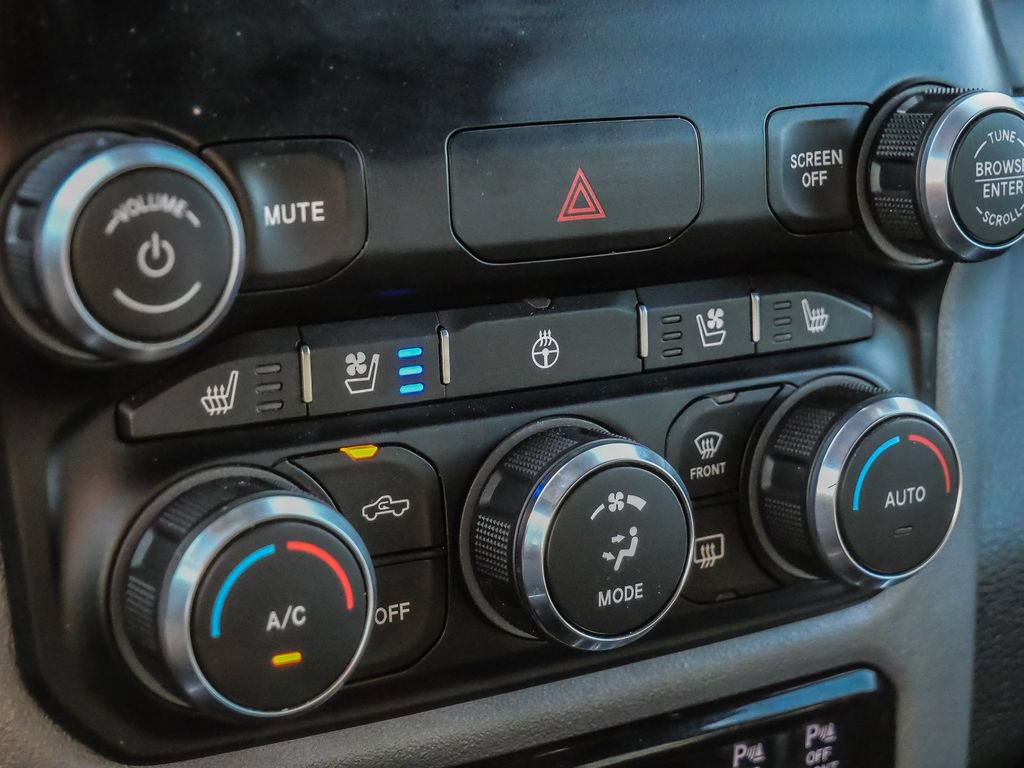Used 2022 RAM 1500 Laramie w/ Sport Appearance Package AWD/4WD image 40