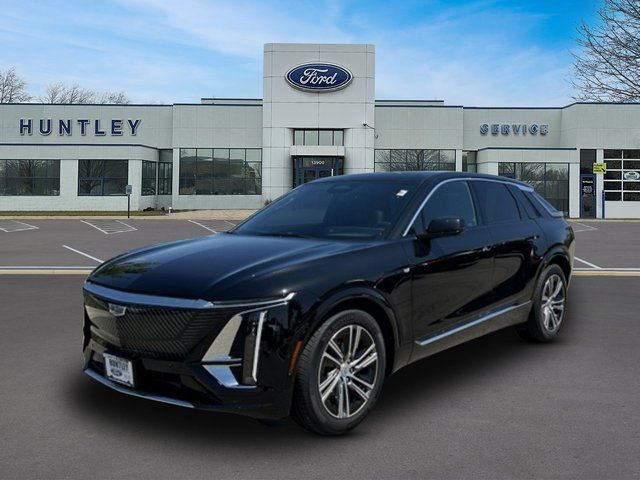 Used 2024 Cadillac Lyriq Luxury