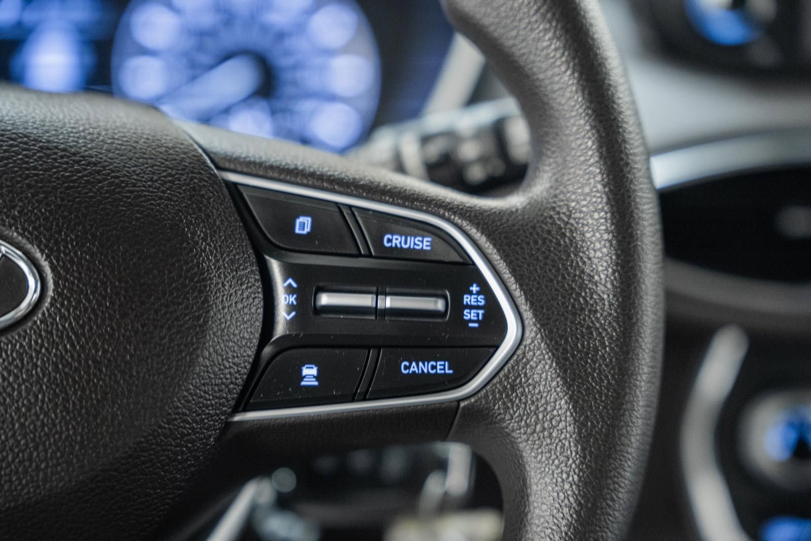 Used 2020 Hyundai Santa Fe SE image 31