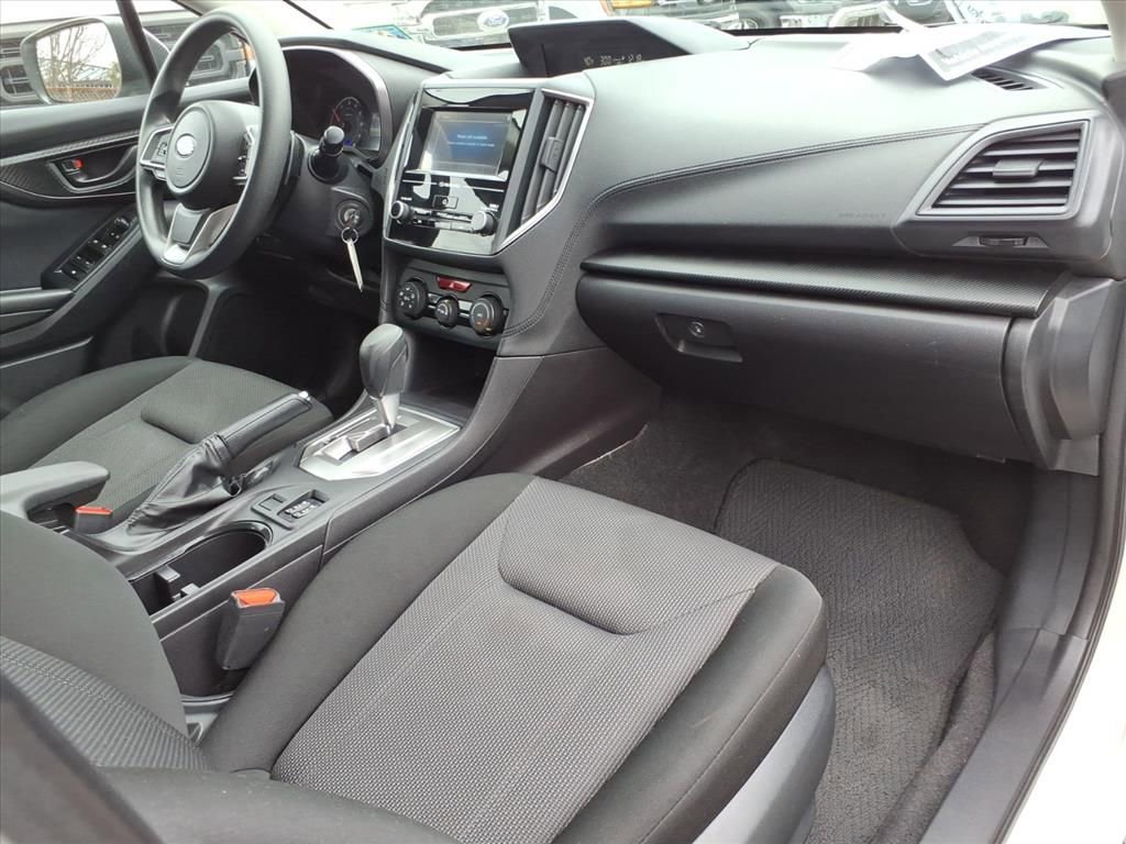Used 2018 Subaru Impreza 2.0i Premium image 9