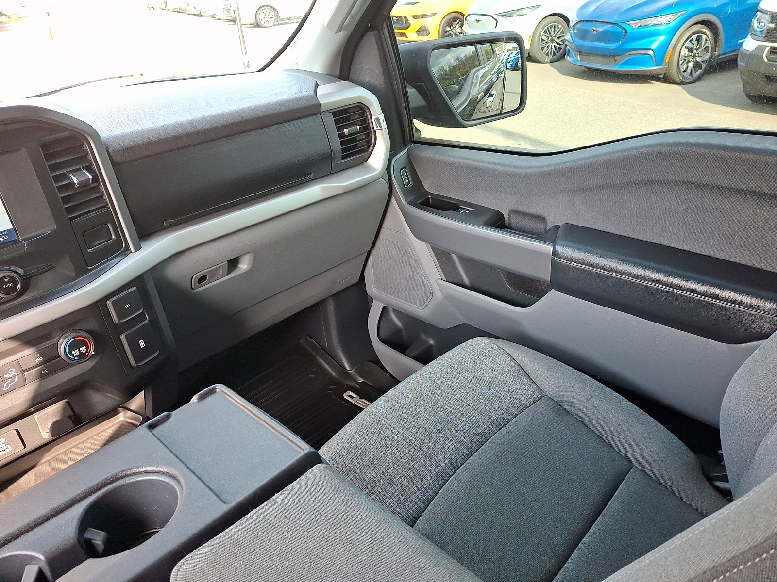 Certified 2022 Ford F150 XLT w/ XTR Package AWD/4WD image 16