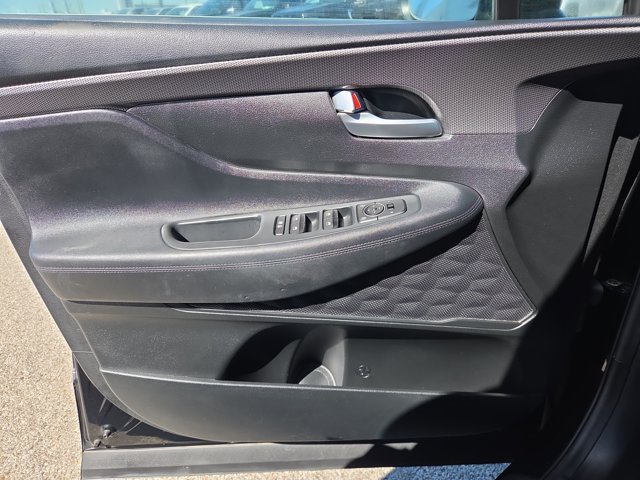 Used 2019 Hyundai Santa Fe SE FWD image 16