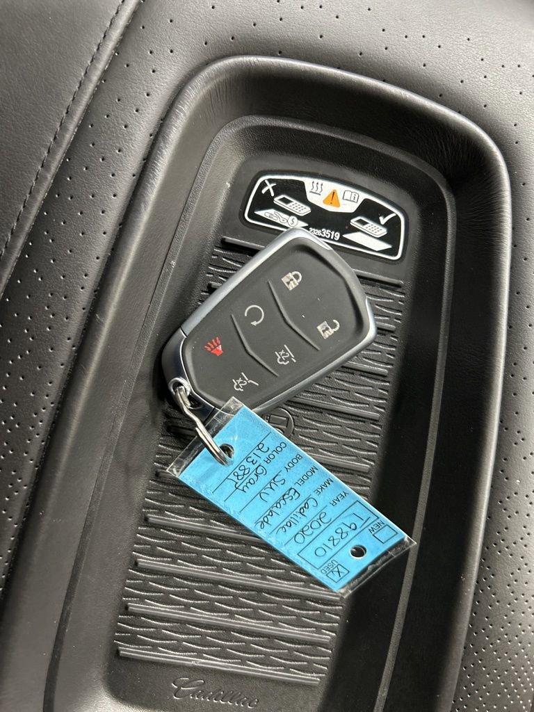 Used 2020 Cadillac Escalade Platinum image 24