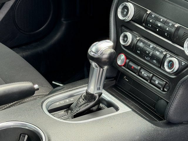 Certified 2019 Ford Mustang Coupe RWD image 22