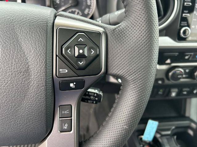 Used 2023 Toyota Tacoma Limited AWD/4WD image 30