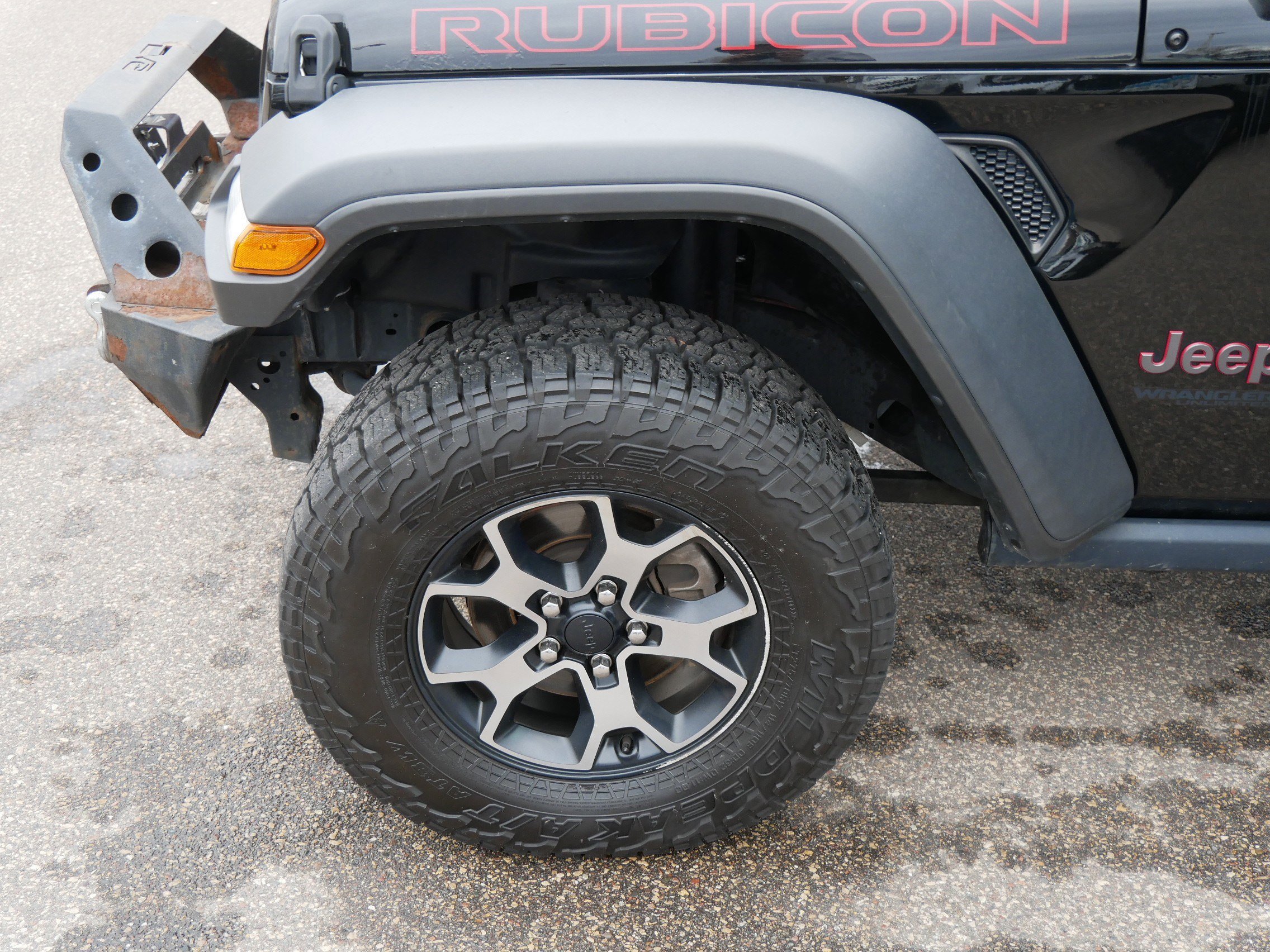 Used 2018 Jeep Wrangler Unlimited Rubicon w/ Cold Weather Group image 15