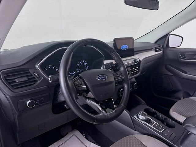 Certified 2022 Ford Escape SE w/ Cold Weather Package image 9