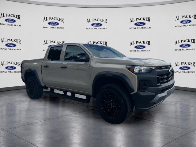 Used 2024 Chevrolet Colorado Trail Boss w/ Technology Package AWD/4WD image 5