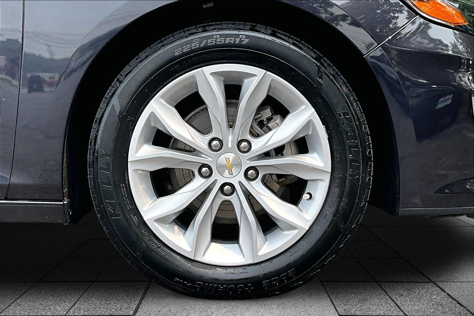 Used 2023 Chevrolet Malibu LT w/ Driver Confidence Package FWD image 8