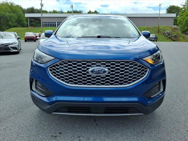 Certified 2023 Ford Edge SEL w/ Convenience Package AWD/4WD image 8
